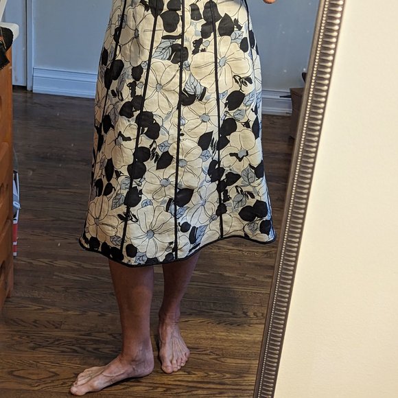 Anne Carson A line skirt - Picture 2 of 6